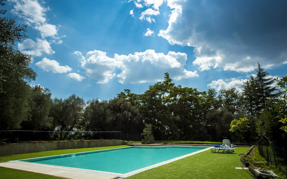 Il Borgo Di Terrensano Aparthotel Siena Exterior photo