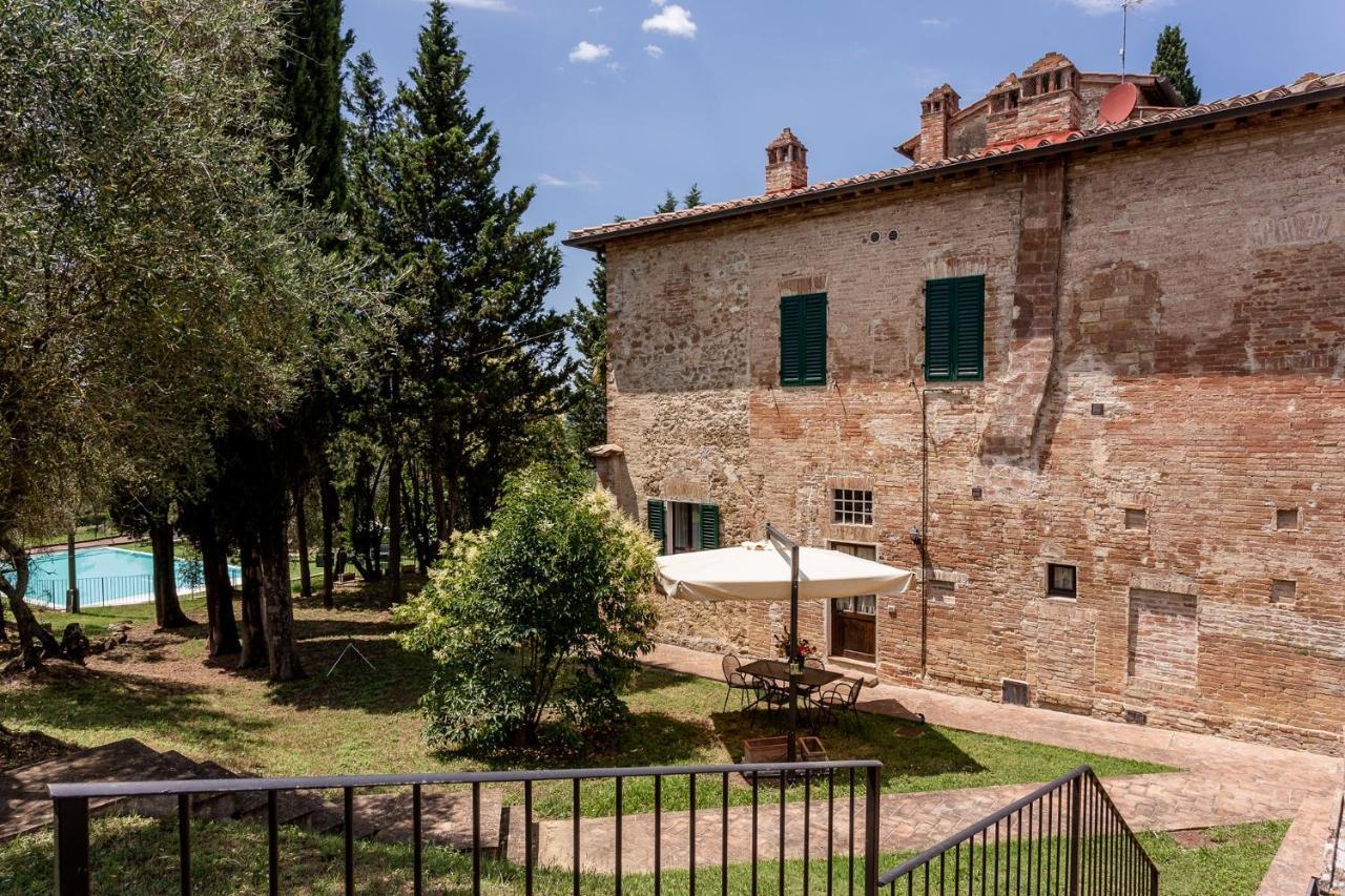 Il Borgo Di Terrensano Aparthotel Siena Exterior photo