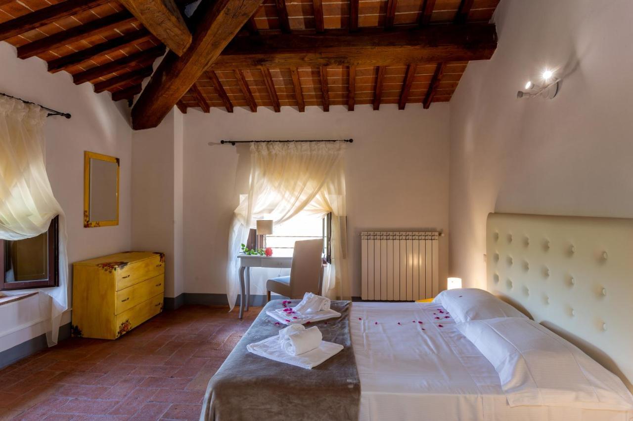 Il Borgo Di Terrensano Aparthotel Siena Exterior photo