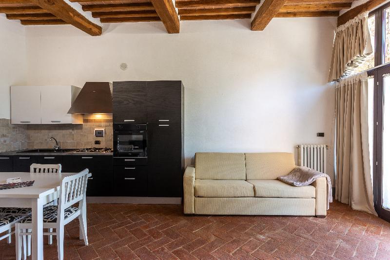 Il Borgo Di Terrensano Aparthotel Siena Exterior photo